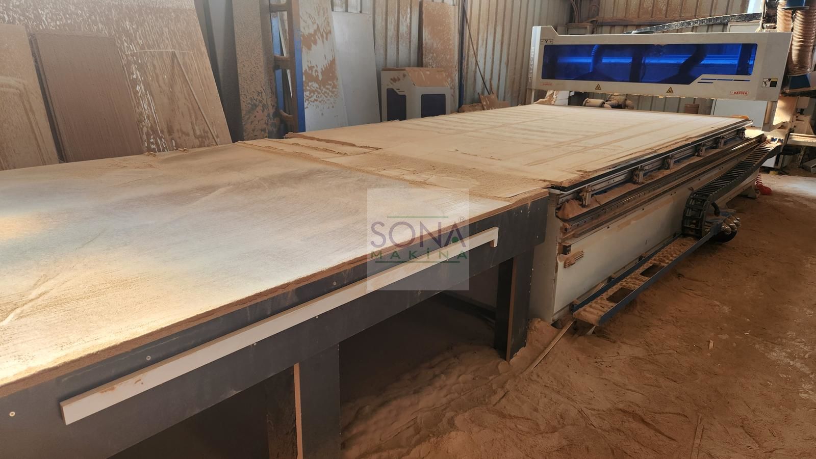 Kdt 2136 Süpürmeli Düz Tabla Cnc (2013)