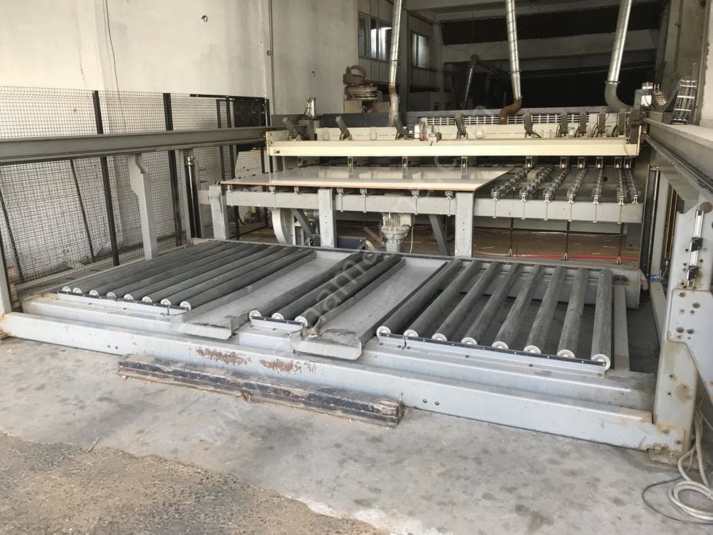 BIESSE Selco WNT 730 Asansörlü Panel Ebatlama Makinesi (2012) İLK EL