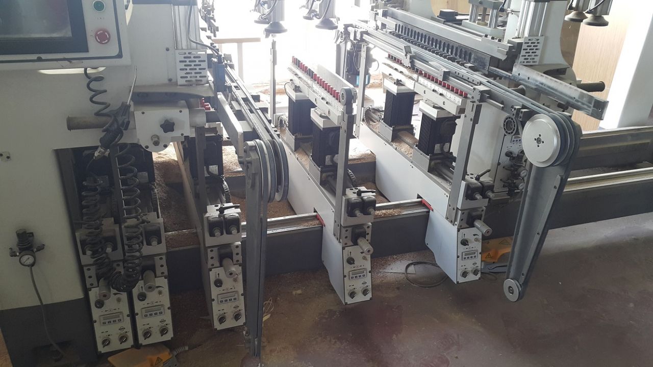 FNT DRILLTECH ÇOKLU DELİK MAKİNASI 5+2 (2009)