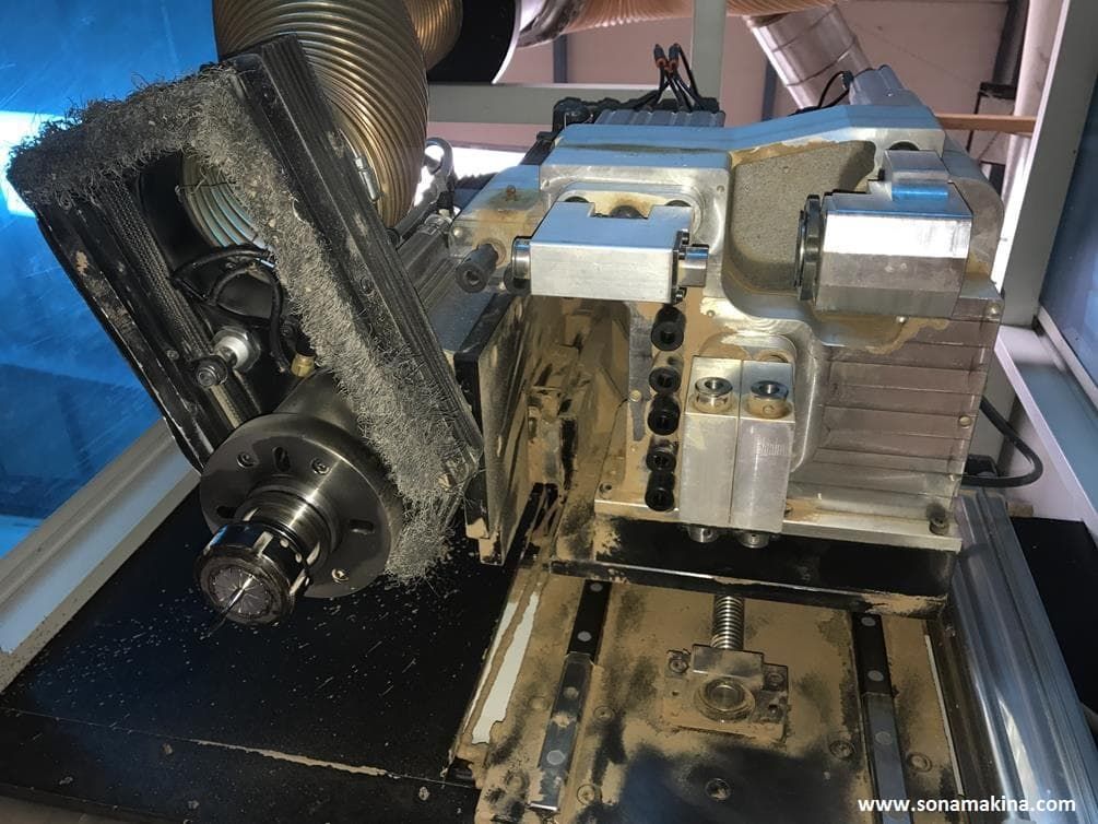 AES VEGA 1332 CNC (2012)