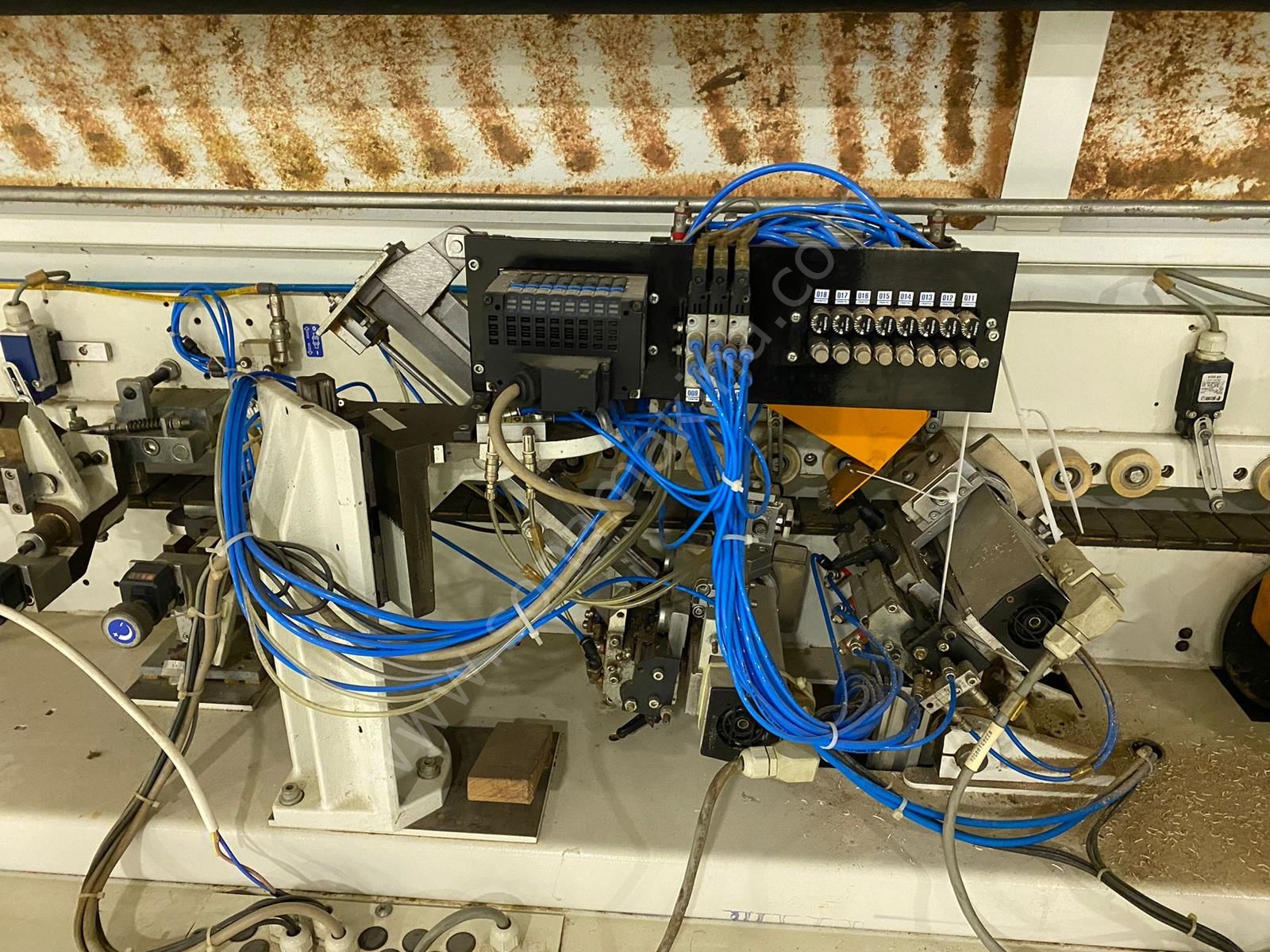 SCM Olimpic K 208 Kenar Bantlama Makinesi (2005)