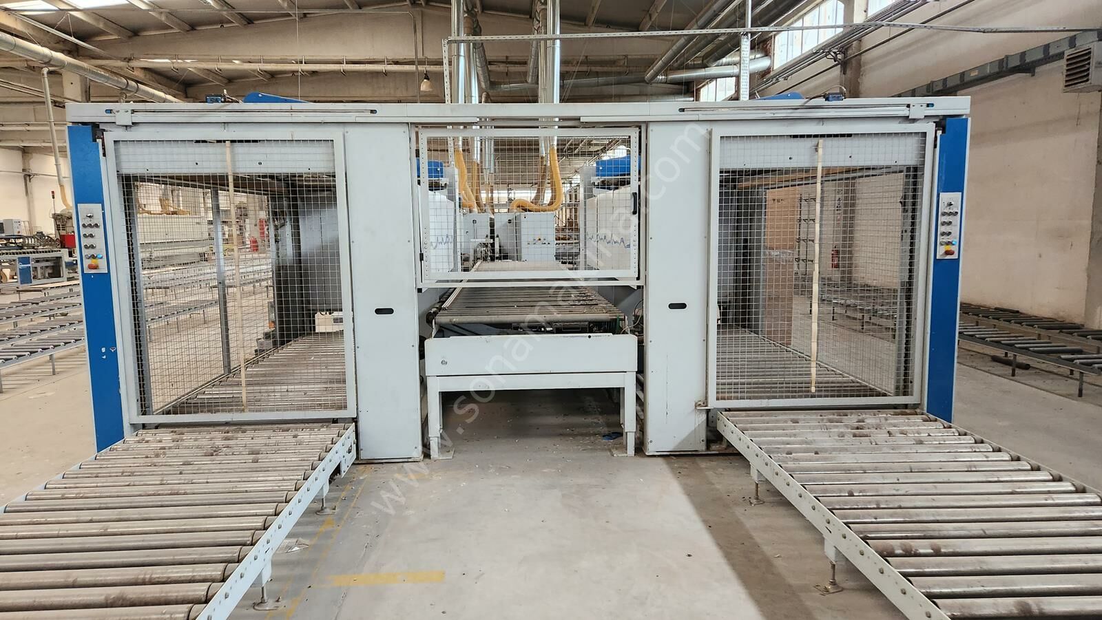 HOMAG KFL 560/M2/C Döndürmeli Dört Kenar Cadde Bantlama Makinesi (2006)