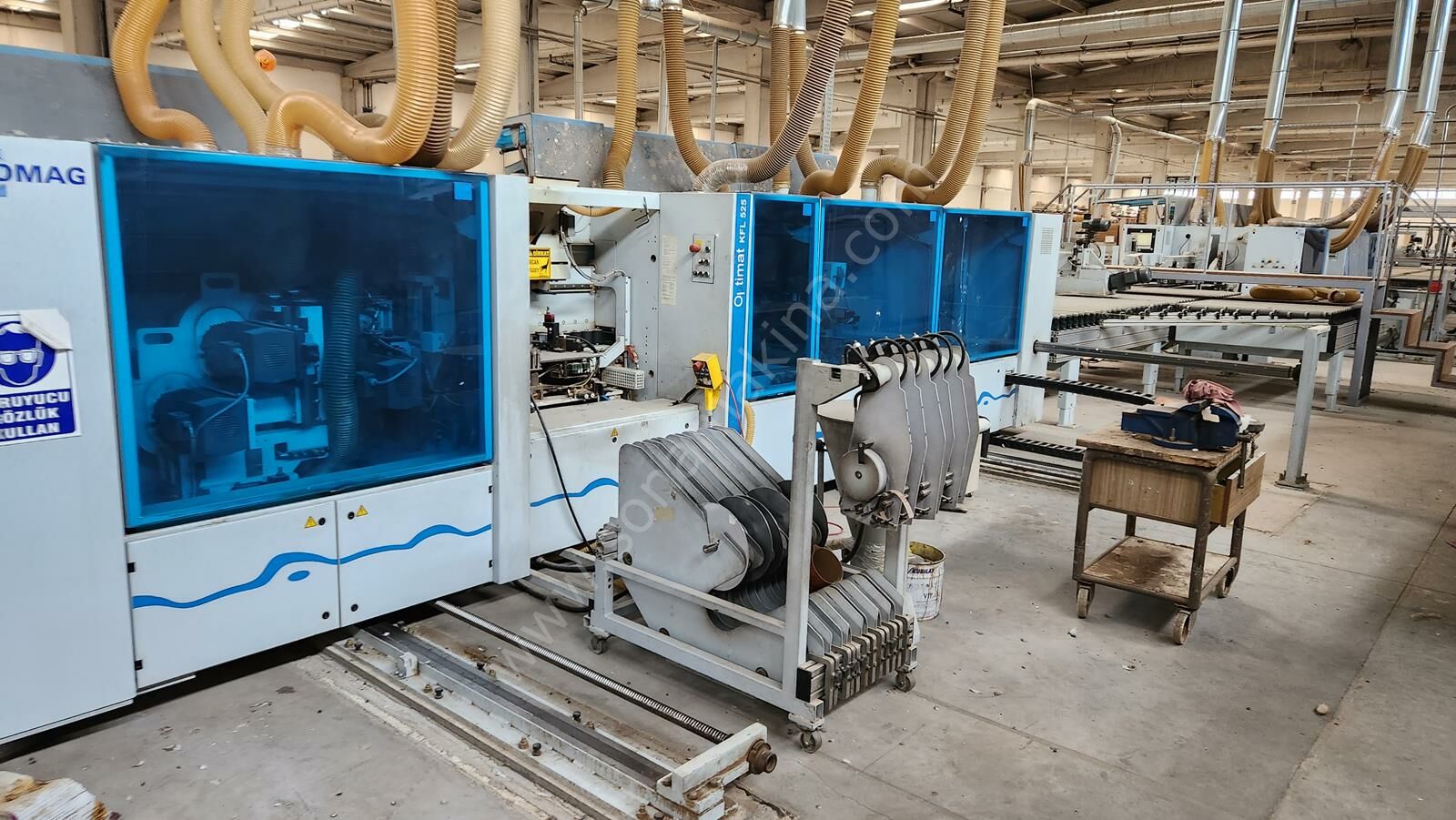 HOMAG KFL 560/M2/C Döndürmeli Dört Kenar Cadde Bantlama Makinesi (2006)