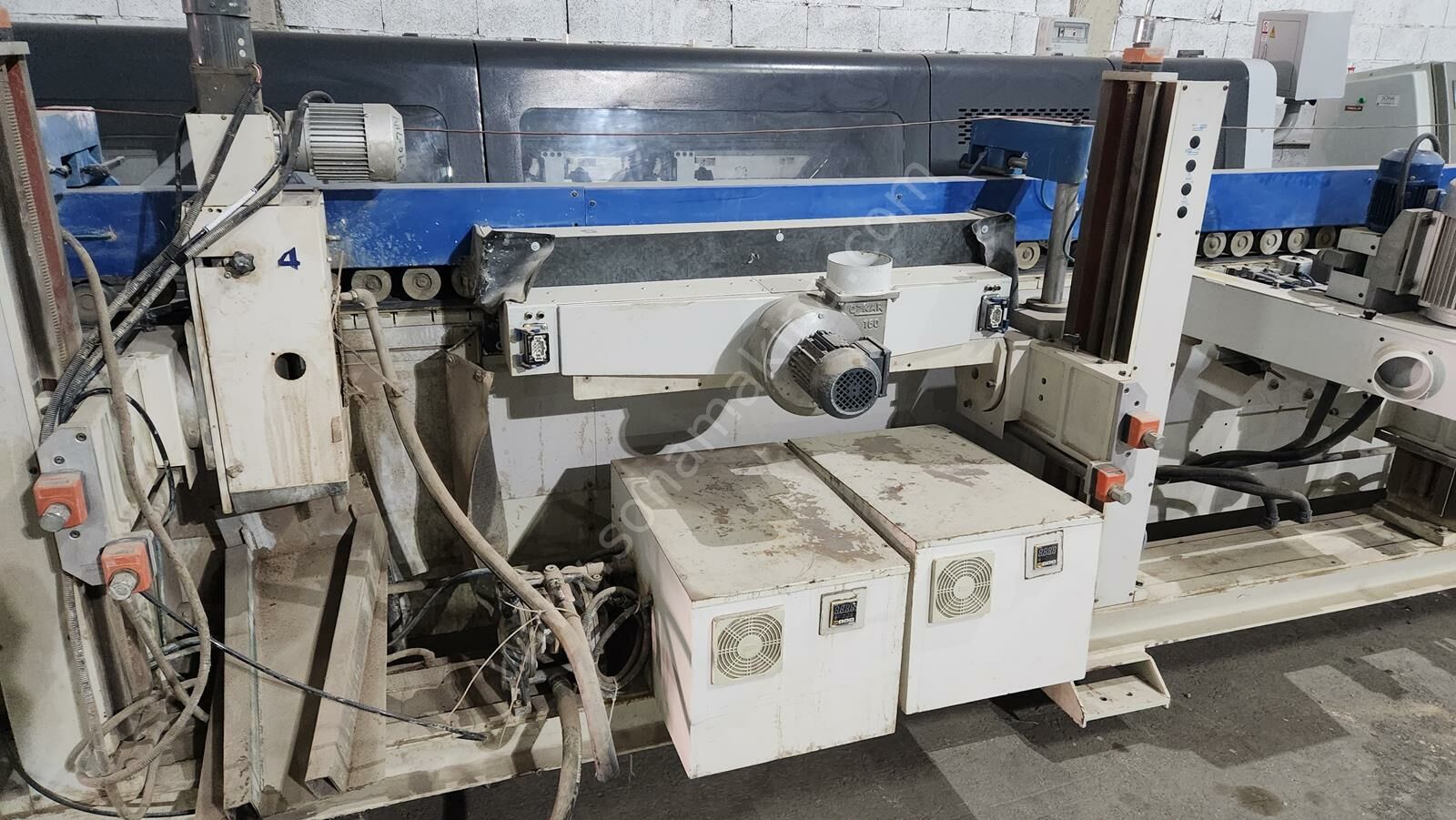 Foshan Edge Coter M Kenar Zımpara ve Boyama Makinesi U.V. (2011)