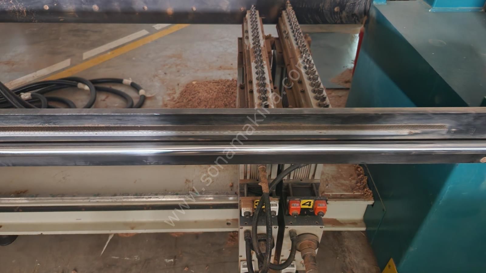 Griggio G66-10T 4+2 Çoklu Delik Makinesi