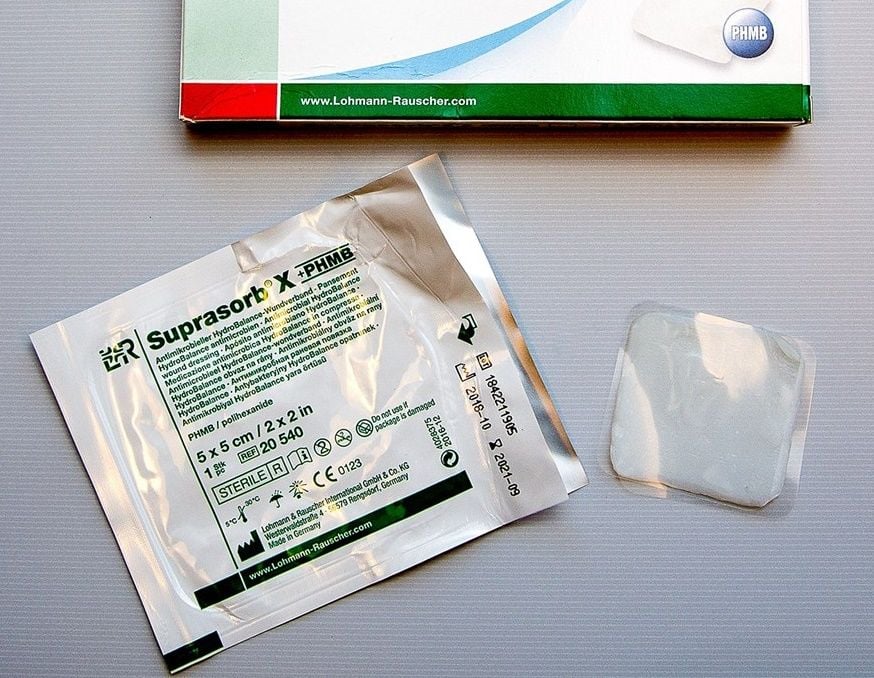 Lohmann Rauscher Suprasorb X PHMB 5x5 cm Yanık Ve Yara Örtüsü