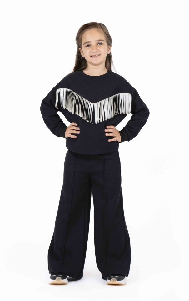 KIZ ÇOCUK PÜSKÜL DETAYLI SWEATSHIRT