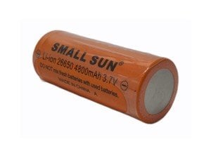 SMALL SUN 26650 3.7V 4800mAh Lithium Li-ion Pil 26x65mm