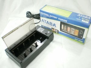 ATABA AT-388 Universal Pil Şarj Cihazı