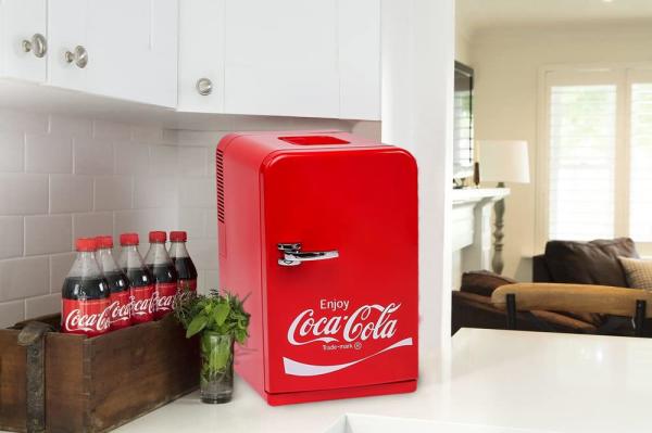 Coca-Cola CCM15 12/220Volt AC/DC 14 Litre Sıcak/Soğuk Oto Buzdolabı