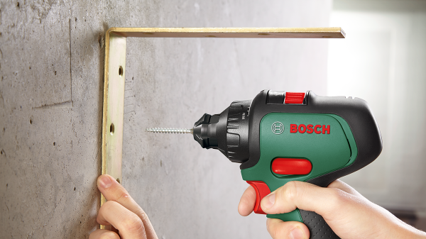 Bosch AdvancedDrill 18 Çift Akülü Delme Vidalama Makinesi 18V (2 x 2,5 Ah) + Şarj Cihazı AL 1830 CV