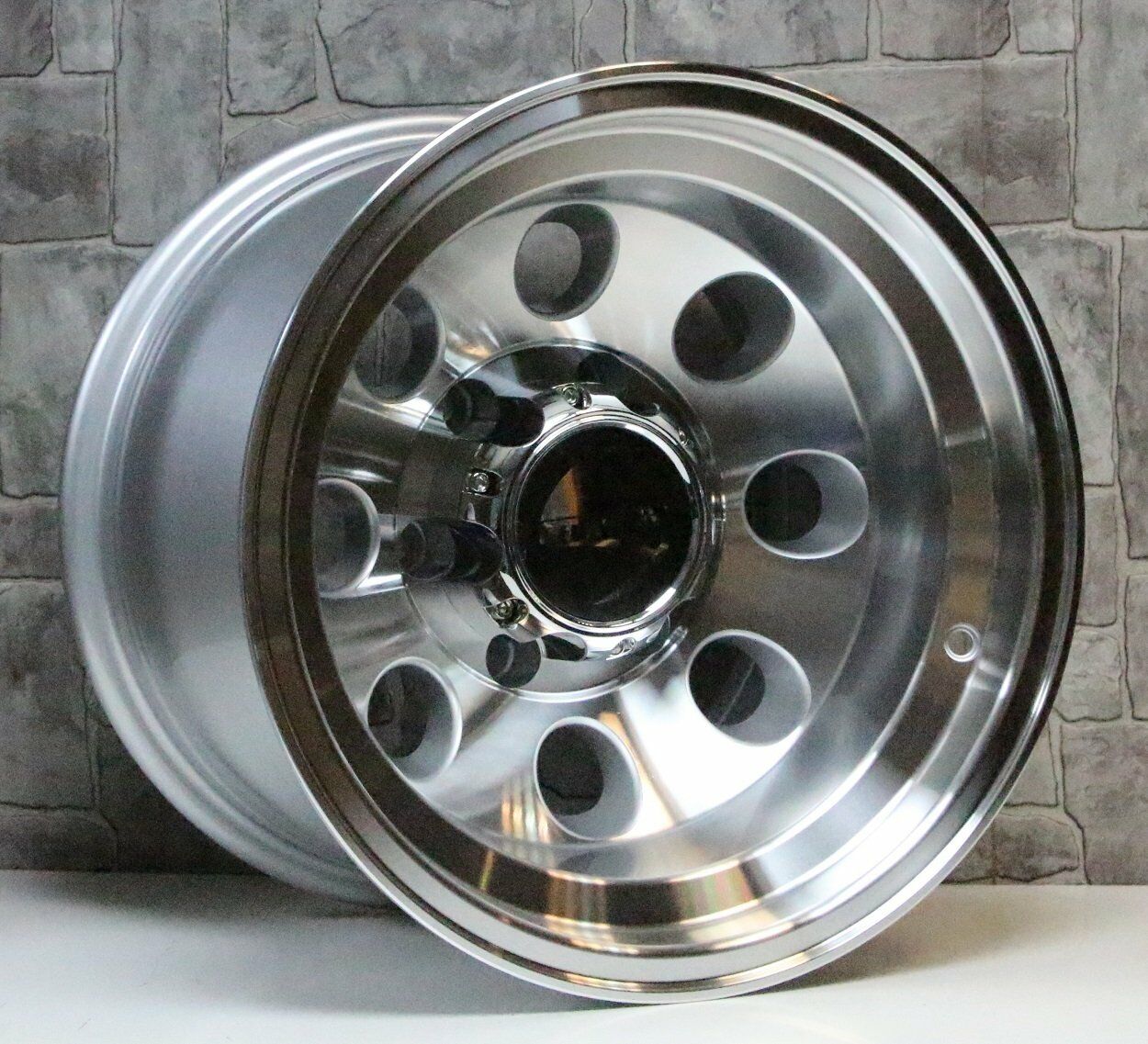 GT 147 15X10 6X139.7 ET-45