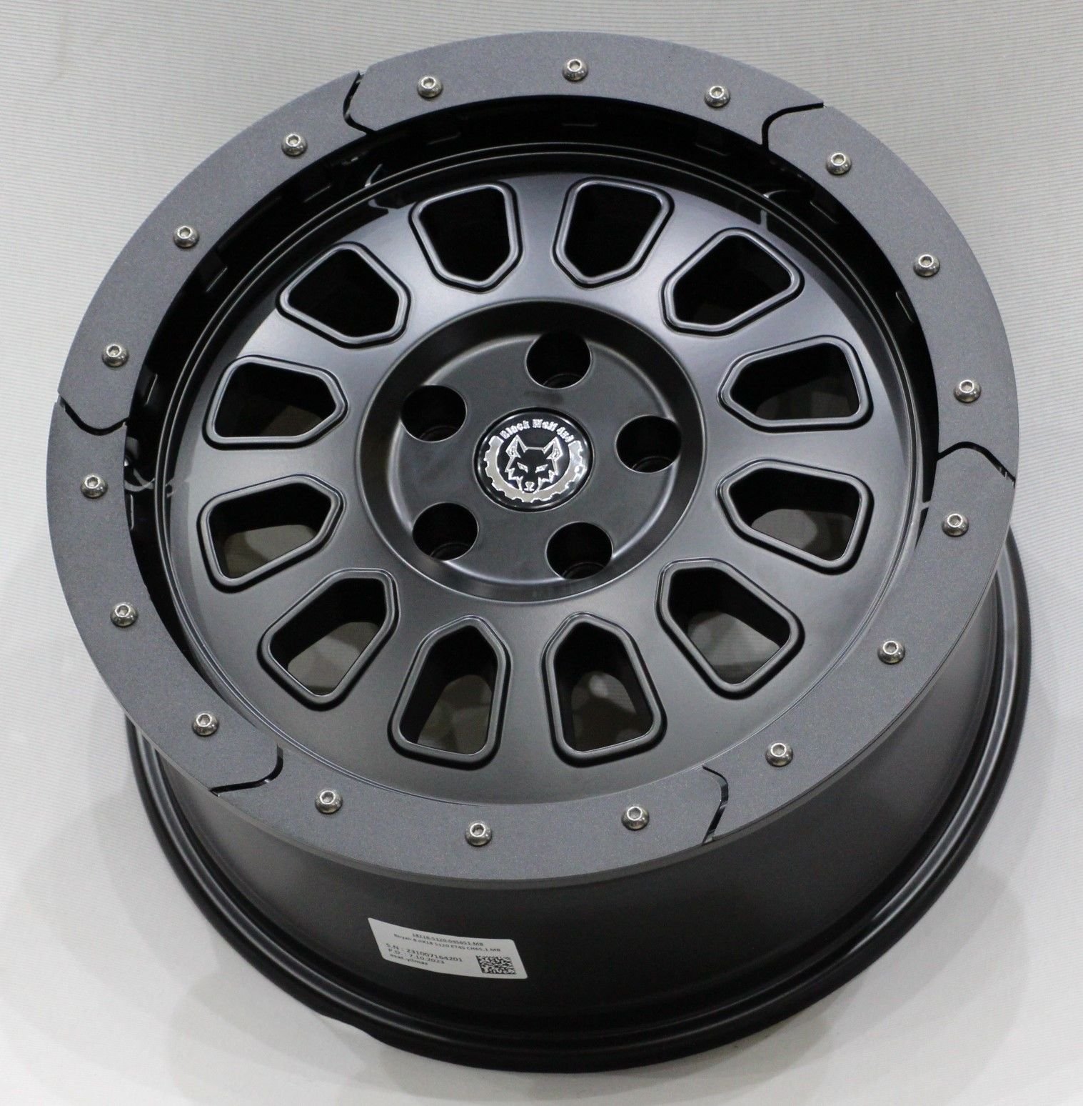 Black Wolf 571 VAN 18X8.0 6X130 ET+45