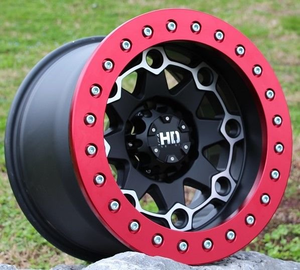 Black Wolf  17X11 6X139.7 ET-25 Beadlock