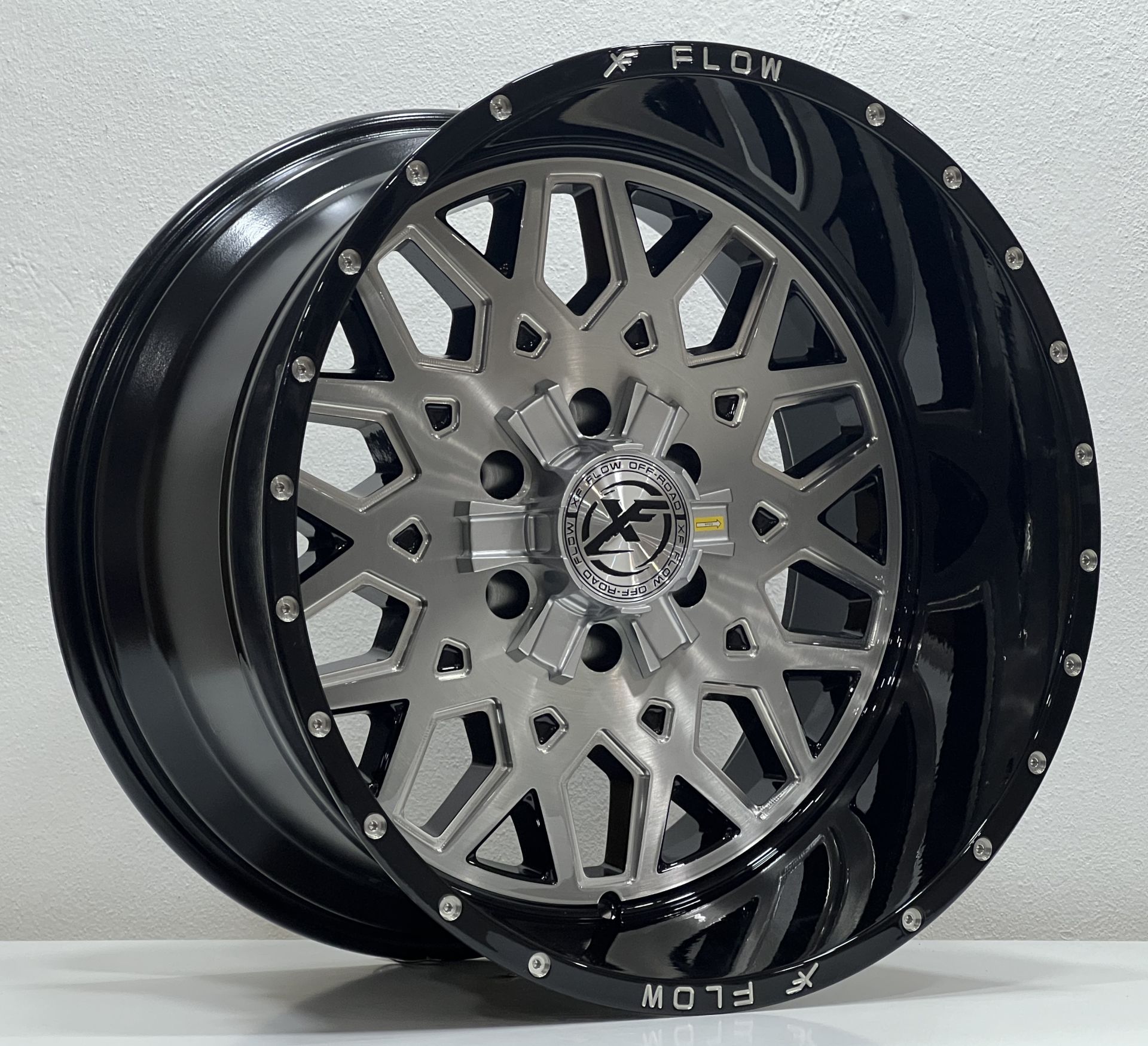 Protech DX8435   20X12 6X139.7 ET-44  GLOSS BLACK BRUSHED