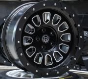 Black Wolf 571 18x9.0 6X139.7 ET0 MB/BLACK