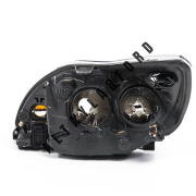 FORD  FOCUS FAR SAĞ SİYAH ZEMİN 2008-2011 DEPO 8M51 13100 CF