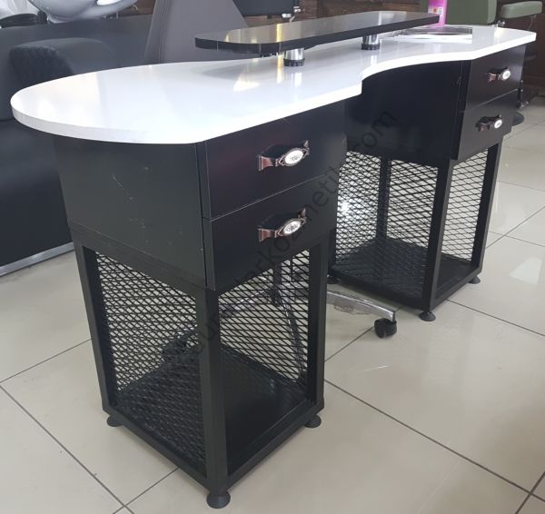 Manikür masası lüx