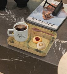 Kişiye Özel Doğal Ahşap Sunum Tabağı ve Türk Kahvesi Fincanı Hediye Seti - Model 20
