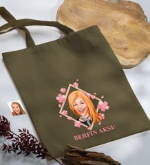 BK Gift Kişiye Özel Anneler Günü Karikatürlü Haki Kumaş Bez Çanta, Baskılı Omuz Çantası, Alışveriş Çantası, Anneye Hediye-4