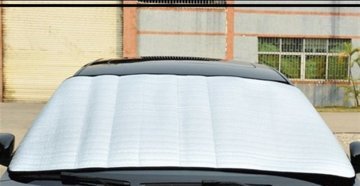 Katlanabilir Parlak Araba Ön Cam Güneşlik (130 cm x 60 cm)