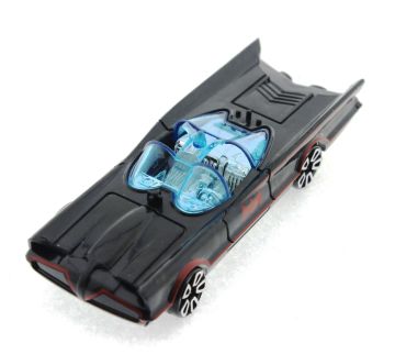 Die Cast Klasik Yarasa Araba 1:64