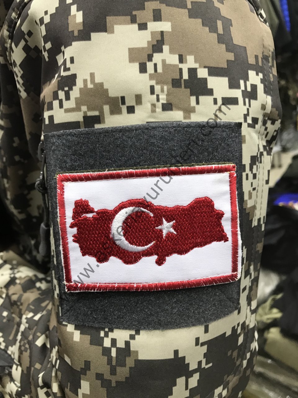 Kırmızı Beyaz Türkiye Haritası Arması