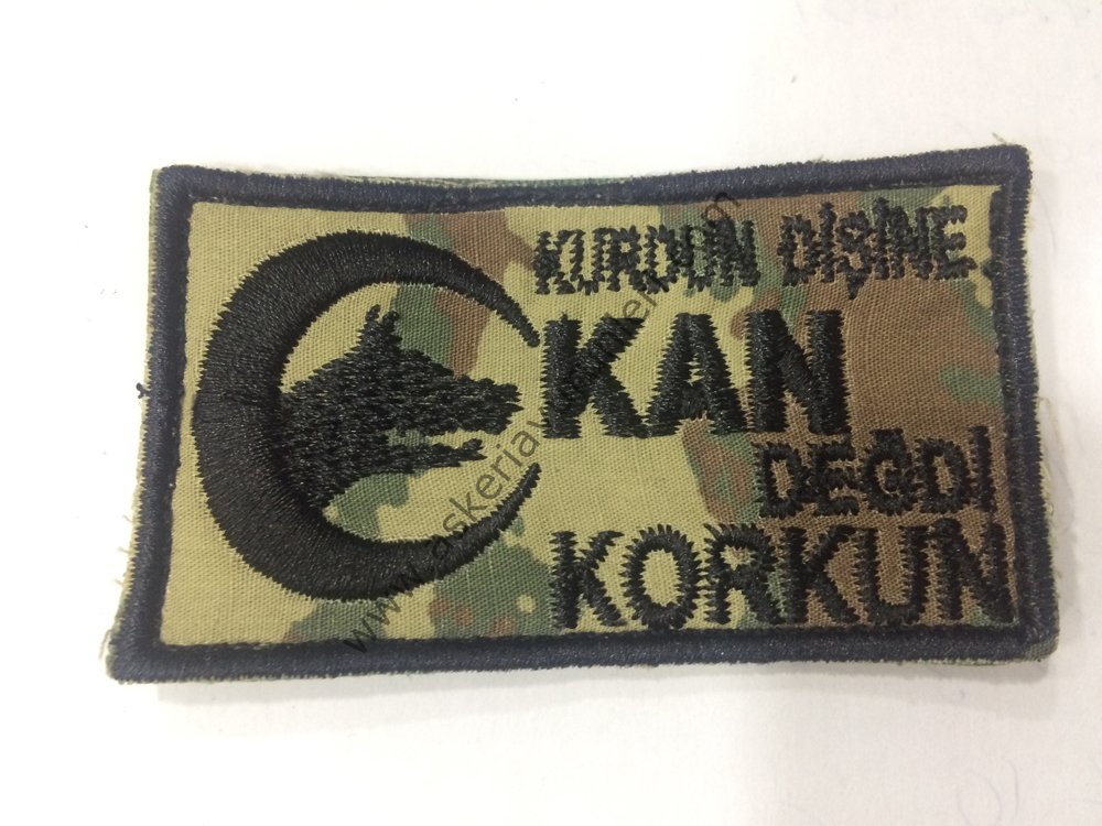 KURDUN DİŞİNE KAN DEĞDİ YAZILI ARMA