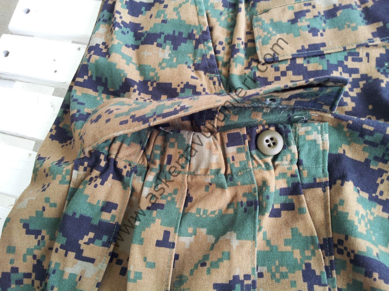 USMC FROG Digital Woodland Combat Pants