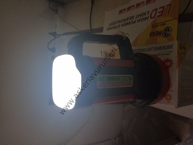 MEGA 2618  15 W ŞARZLI LED FENER