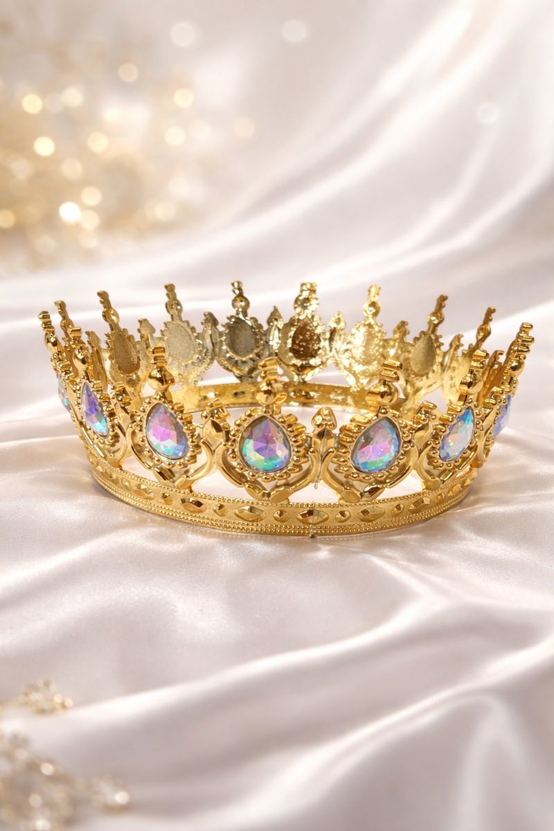 Gold Beyaz Taşlı Pasta Tacı