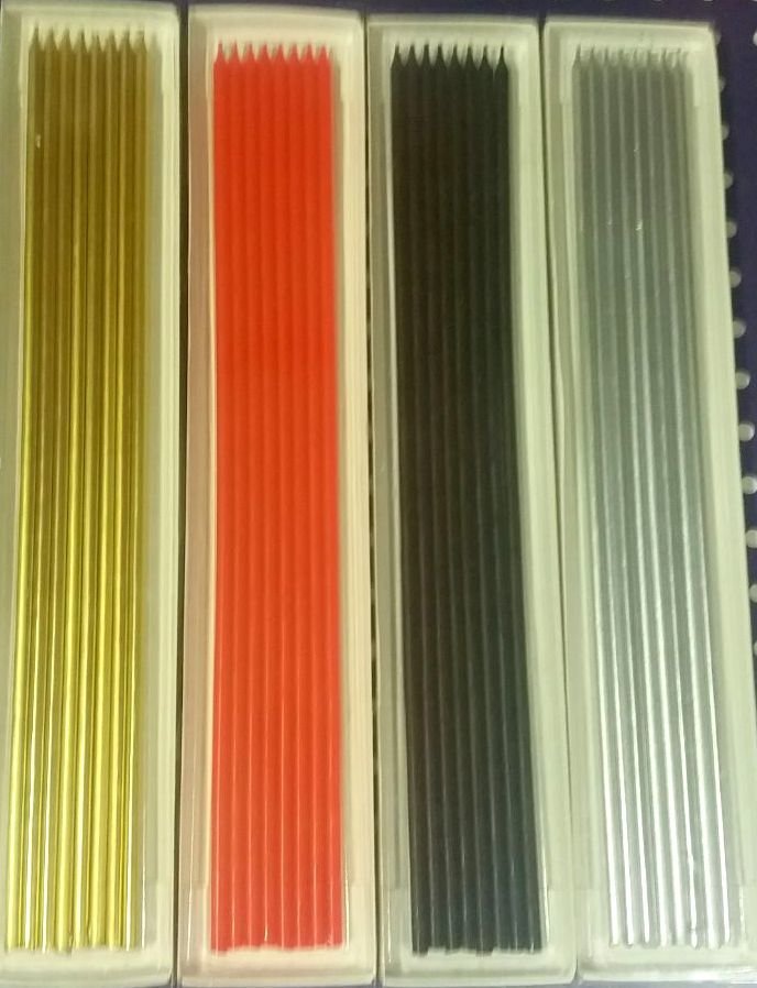 UZUN PASTA MUMLARI 8 Lİ 30 cm