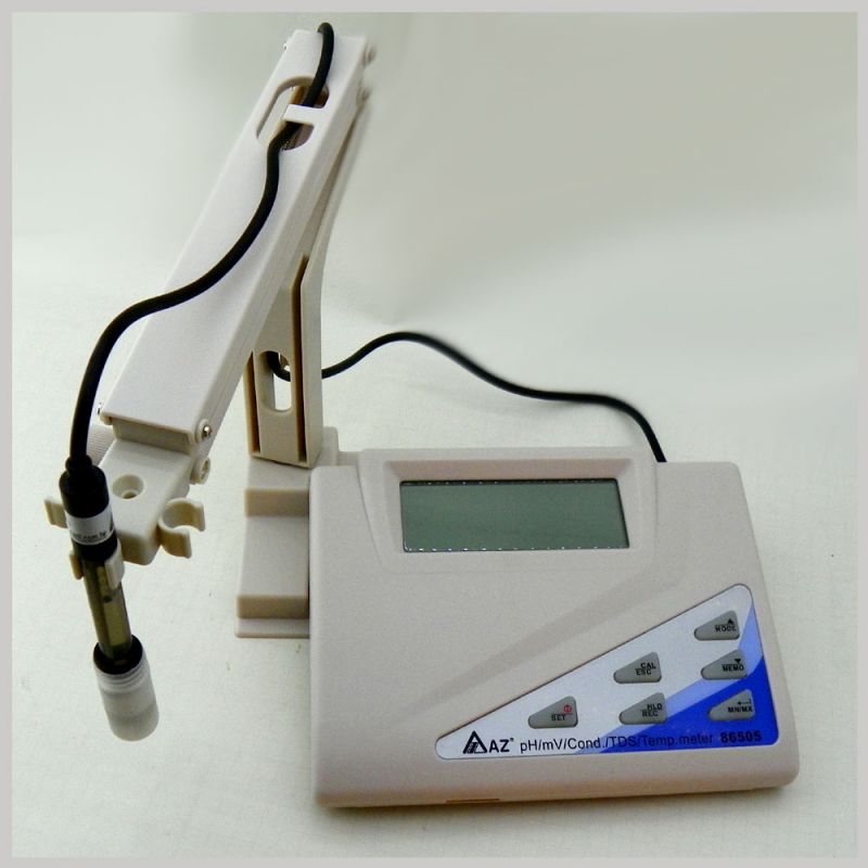 Masa Tipi pH metre / mV / ORP / İletkenlik/ TDS / Tuzluluk / Sıcaklık Ölçüm Cihazı (TL-86505)