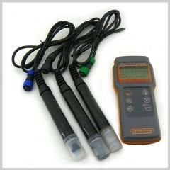 El tipi pH metre / İletkenlik / Çözünmüş Oksijen metre - iG-03