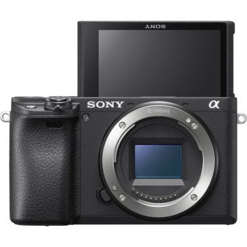 Sony A6400 Body + Sigma 30mm DC DN  F1.4 Lens