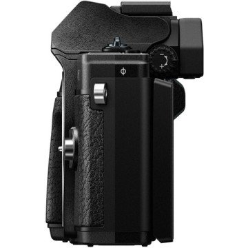 Olympus OM-D E-M10 Mark III 14-42 EZ + 40-150mm Lens (Black)