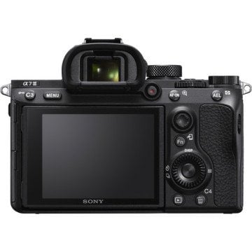 Sony A7 III Body + Tamron 28-75mm f/2.8 G2 Lens