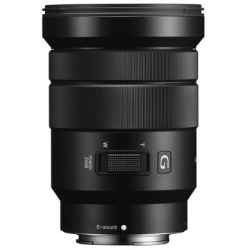 Sony A6600 + 18-105mm Lens