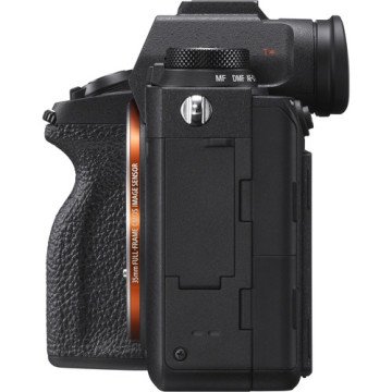 Sony A9 II Body + Sony FE 24mm f/1.4 GM Lens
