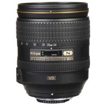 Nikon D780 AF-S 24-120mm f/4 VR Lens