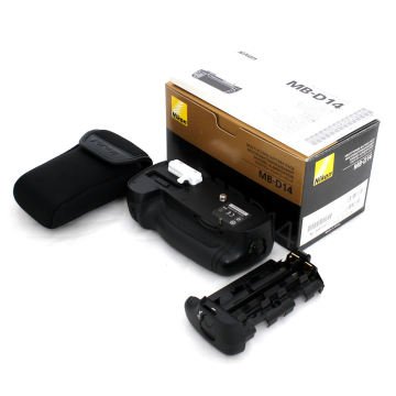 Nikon MB-D14 Battery Grip (D600-D610)