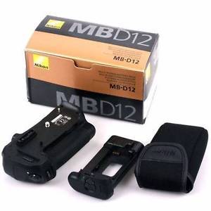 Nikon MB-D15 Battery Grip (D7100-D7200)