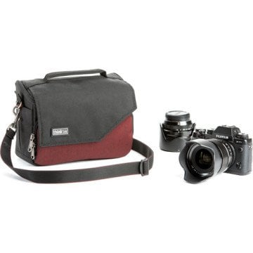 Think Tank Photo Mirrorless Mover 20 Deep Red