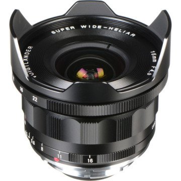 Voigtlander Super Wide-Heliar 15mm f/4.5 Aspherical III Lens (Leica-M)