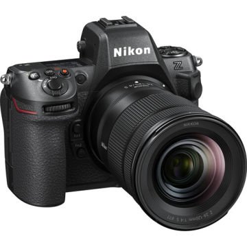 Nikon Z8 24-120mm f/4 Lensli Fotoğraf Makinesi