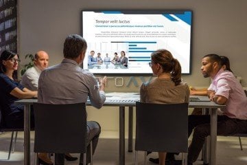 Panasonic TH-55EQ1 LED Monitör
