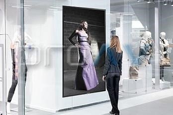 Panasonic TH-86SQ1-IR LED Monitör
