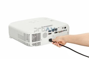 Panasonic PT-VZ580 Projeksiyon Cihazı