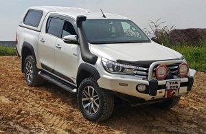 OLD MAN EMU 2015+ TOYOTA HILUX SÜSPANSİYON KİTİ 2 İNÇ YÜKSELTME