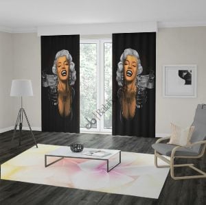 marilyn monroe and weapon dijital baskılı fon perde